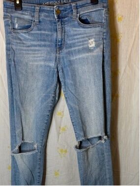 American Eagle Jeans Women Size 8 Blue Super Stretch X Jegging Distressed Skinny